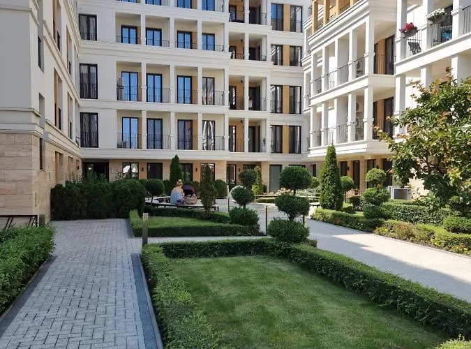 Appartement In Evargreen Complex With Terrace Varna