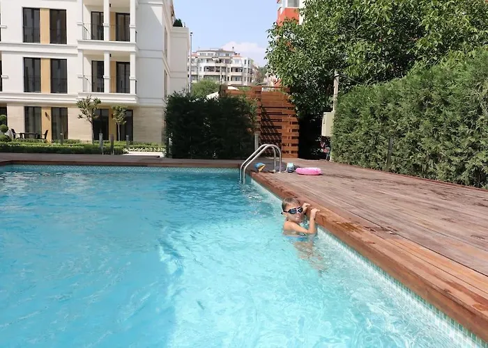 In Evargreen Complex With Terrace * Varna