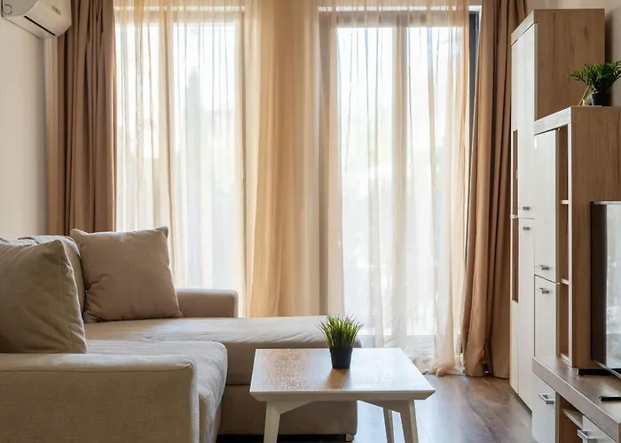 Apartamento In Evargreen Complex With Terrace